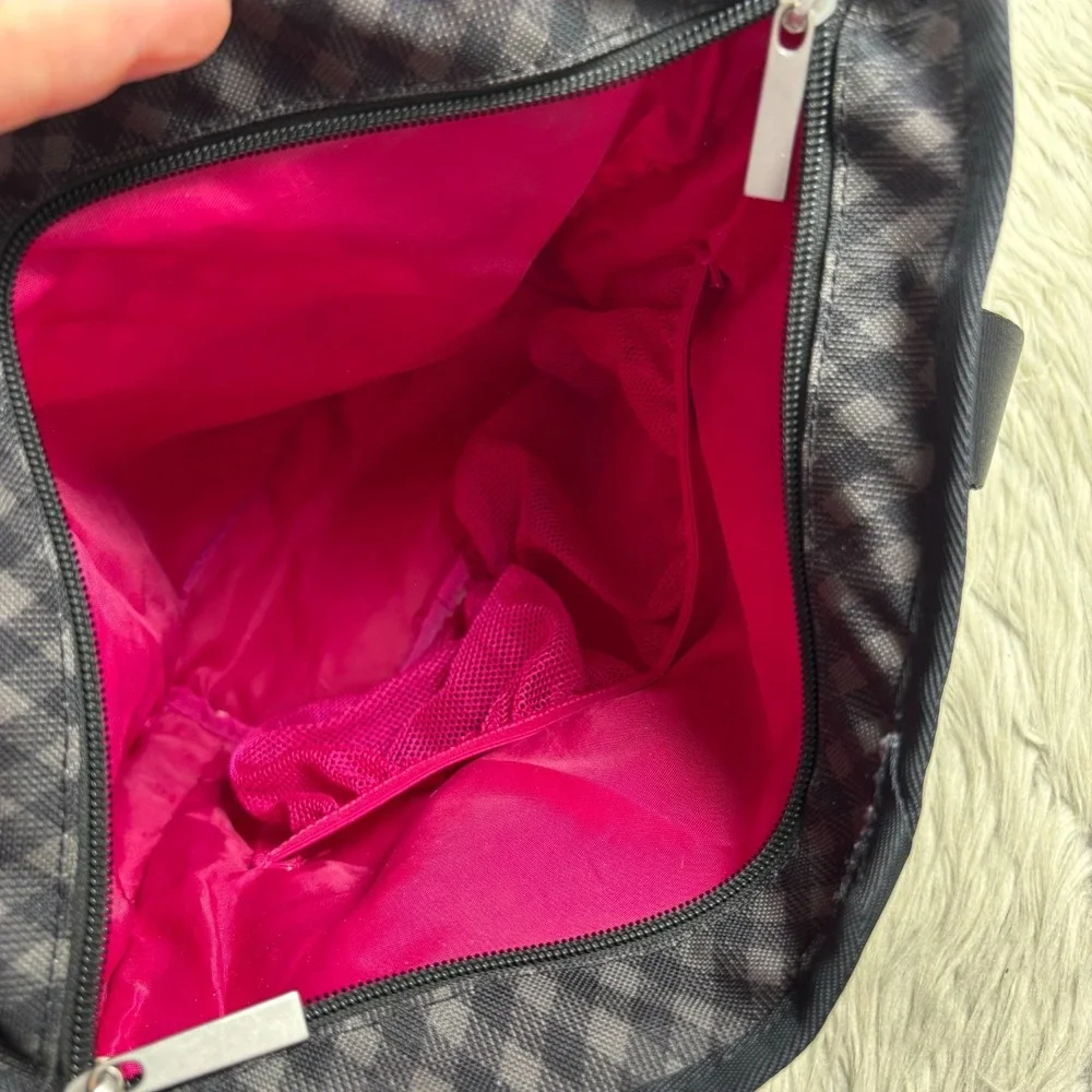Nike Plaid Gingham Zip Top Tote Bag Gym Lunch Work Black Gray Pink - Picture 6 of 7
